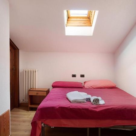 Atirano Villa Buitenkant foto