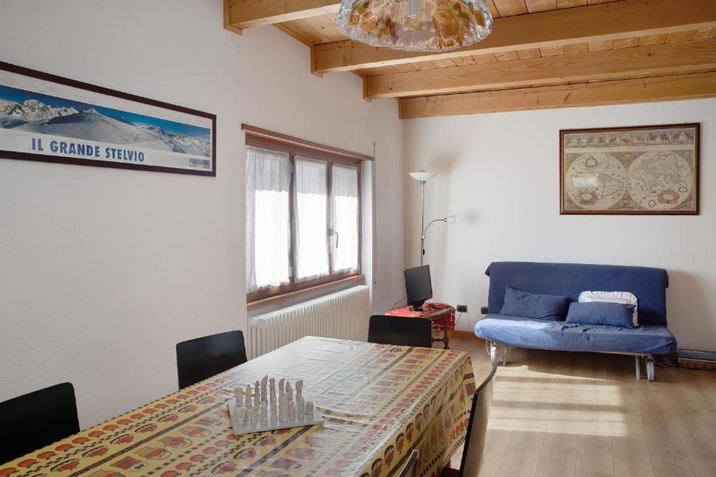 Atirano Villa Buitenkant foto